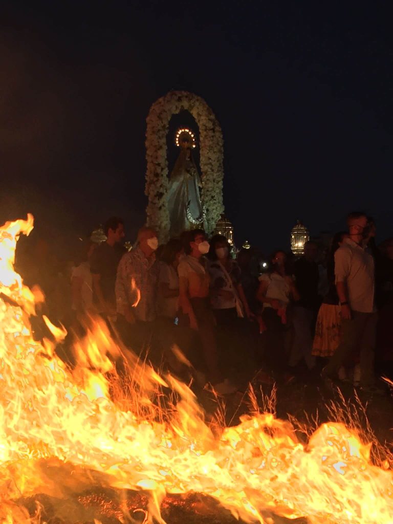 Procesion del fuego Humanes