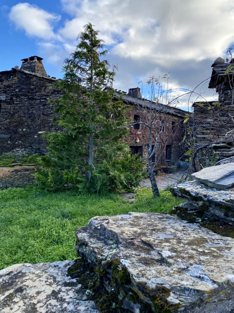 El Espinar Pueblos Negros Guadalajara